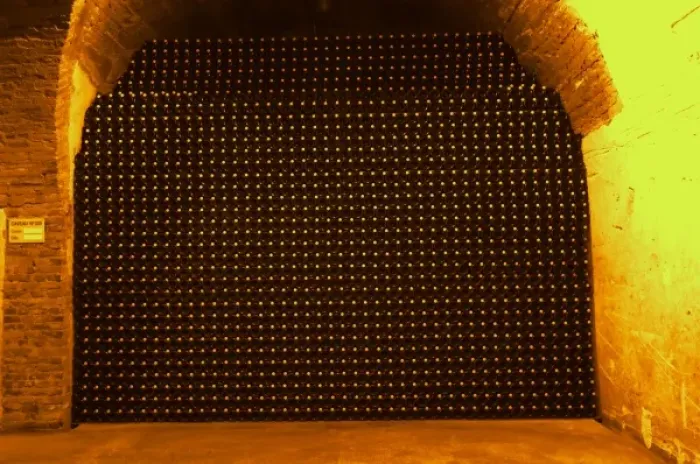 Framed Print : In the underground winecellar that is an old chalk quarry: thousands and millions of bottles aging Framed Print : In the underground winecellar that is an old chalk quarry: thousands and millions of bottles aging