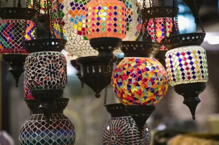 Framed Print : United Arab Emirates, Dubai, Umm Suqeim. Madinat Jumeirah Shopping Complex-Arabian Lamps
