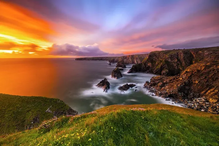 Framed Print : United Kingdom, England, Cornwall. Carnewas, The Cove at Bedruthan Steps at Sunset Framed Print : United Kingdom, England, Cornwall. Carnewas, The Cove at Bedruthan Steps at Sunset