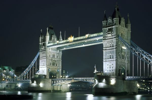 United Kingdom, England, London, Tower Bridge. evening
