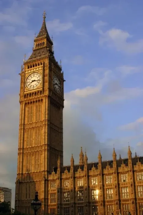 Framed Print : United Kingdom, Great Britain; England; London. Famous Big Ben clocktower, a London landmark Framed Print : United Kingdom, Great Britain; England; London. Famous Big Ben clocktower, a London landmark