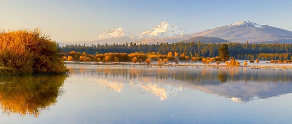 United States, Oregon, Bend, Black Butte Ranch, Fall Foliage and Cascade Mountains