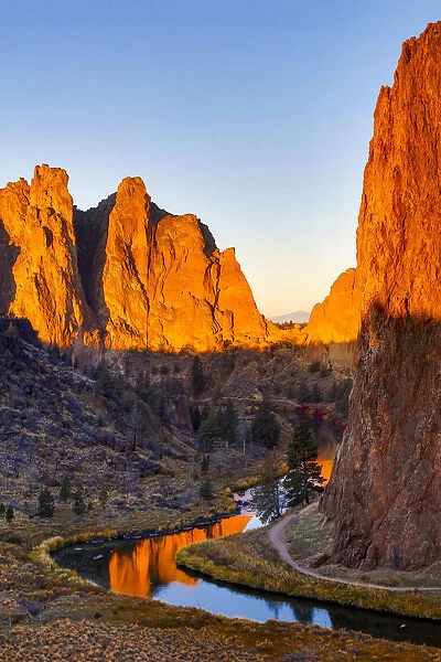 United States, Oregon, Bend, Smith Rock State Park, Rock and Reflections