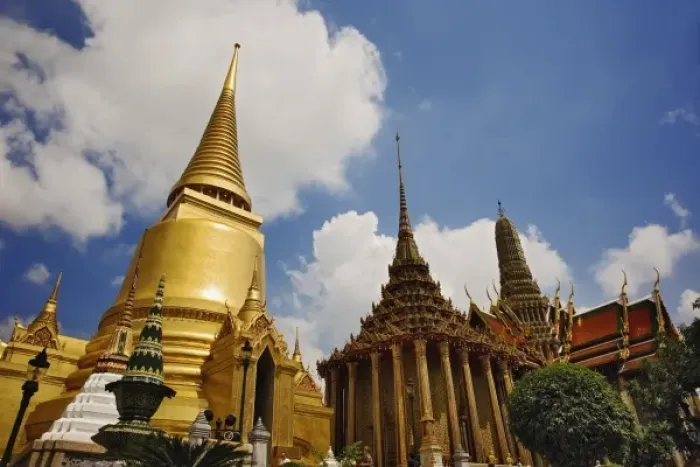 Framed Print : Upward view of The Phra Si Rattana Chedi, The Phra Mondrop, and The Royal Pantheon Framed Print : Upward view of The Phra Si Rattana Chedi, The Phra Mondrop, and The Royal Pantheon