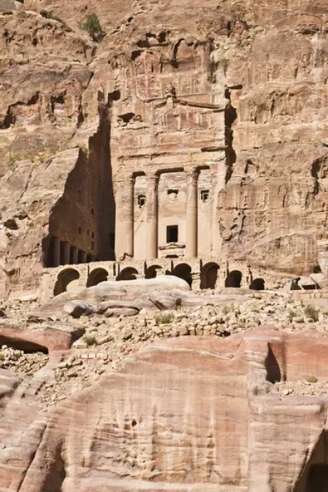 Framed Print : The Urn Tomb (The Court), Petra, Jordan (UNESCO World Heritage site) Framed Print : The Urn Tomb (The Court), Petra, Jordan (UNESCO World Heritage site)