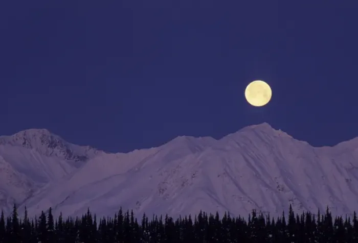 Framed Print : USA, Alaska, Alaska Range, Full Moon, Denali National Park Framed Print : USA, Alaska, Alaska Range, Full Moon, Denali National Park