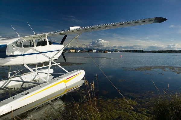 USA-ALASKA-ANCHORAGE: Lake Hood Air Harbor Worlds Busiest Floatplane Base