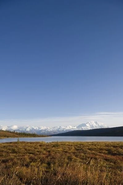 USA, Alaska, Denali National Park, Mount McKinley and Wonder Lake