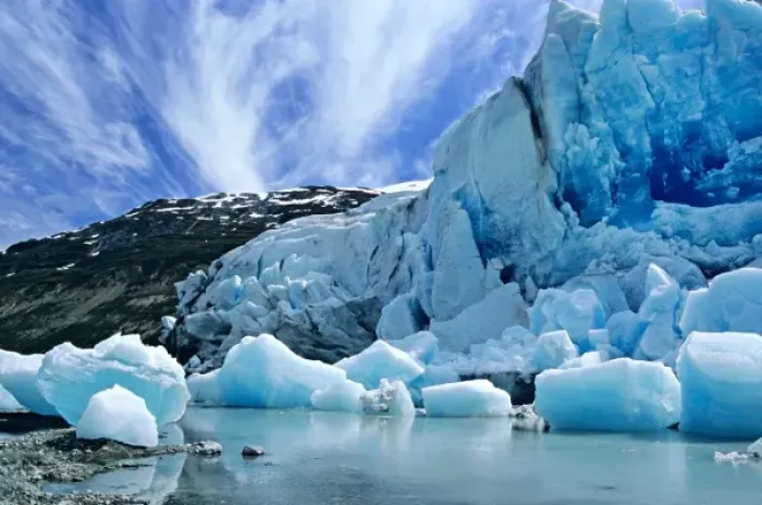 Framed Print : USA, Alaska, Glacier Bay NP. Ice blocks and pinnacles of ice at face of Reid Glacier Framed Print : USA, Alaska, Glacier Bay NP. Ice blocks and pinnacles of ice at face of Reid Glacier