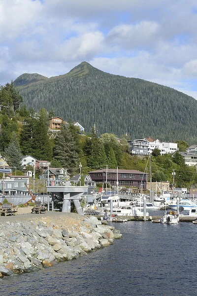 USA, Alaska, Ketchikan, downtown cruise ship docks
