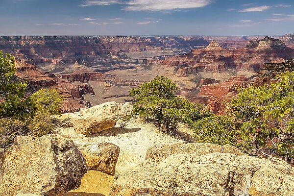 USA, Arizona, Grand Canyon National Park. Landscape from North Rim of Cape Royal