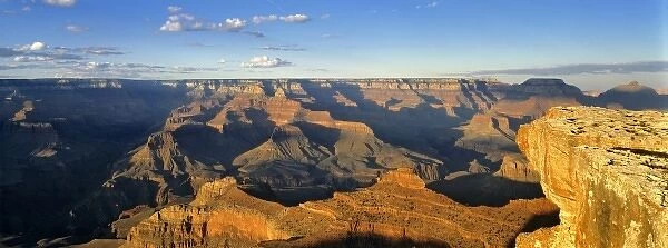 USA, Arizona, Grand Canyon NP. Long shadows emphasize the variety of buttes seen from Mather Point