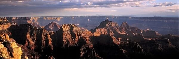 USA, Arizona, Grand Canyon NP. The view from Bright Angel Point on the North Rim