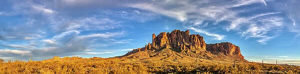 USA, Arizona, Superstition Mountains. Panoramic of mountains and desert