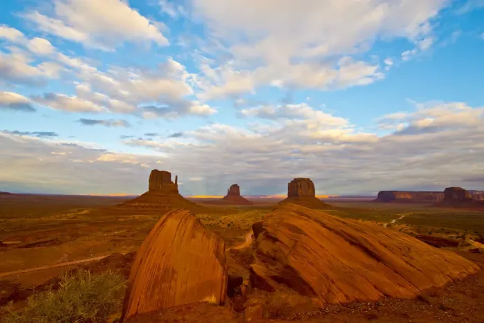 Framed Print : USA, Arizona-Utah border. Monument Valley, The Mittens and Merrick Butte Framed Print : USA, Arizona-Utah border. Monument Valley, The Mittens and Merrick Butte