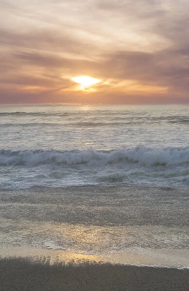 USA, CA, Point Reyes National Seashore, Point Reyes Beach Sunset