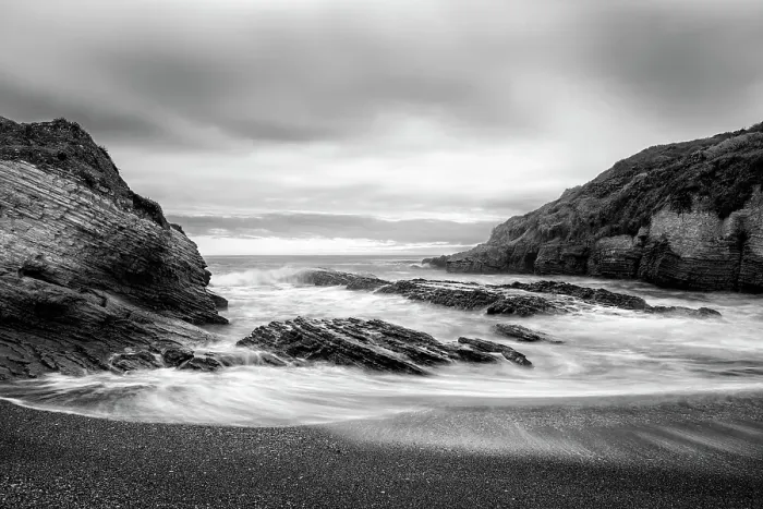 Framed Print : USA, California, Central Coast, Los Osos. Montana de Oro State Park, Ocean flows around small cove Framed Print : USA, California, Central Coast, Los Osos. Montana de Oro State Park, Ocean flows around small cove