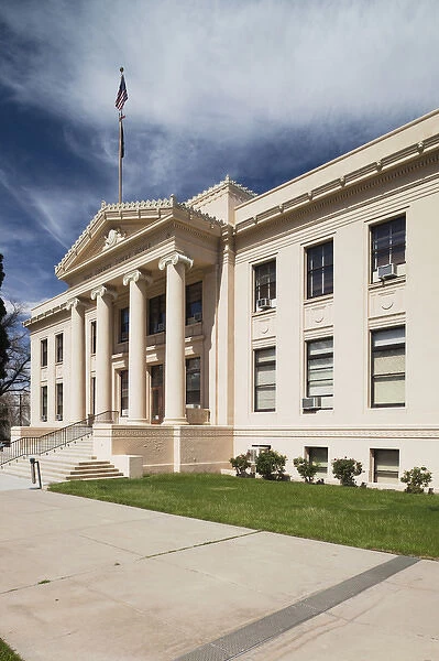 USA, California, Eastern Sierra Nevada Area, Independence, Inyo County Courthouse