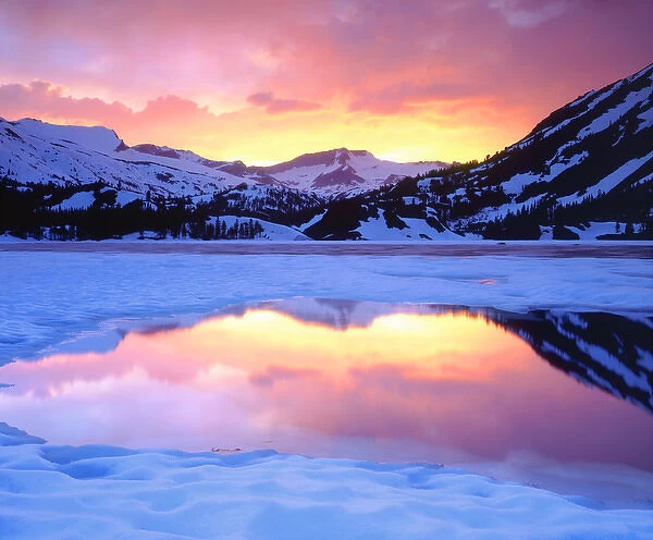 USA; California; Ellery Lake at Sunset, Sierra Nevada Mountains, CA