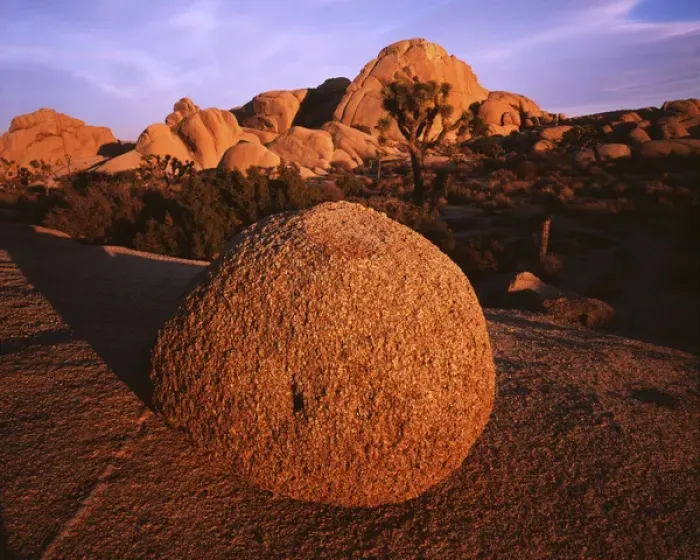 Framed Print : USA, California, Joshua Tree National Park, Granite boulder Framed Print : USA, California, Joshua Tree National Park, Granite boulder