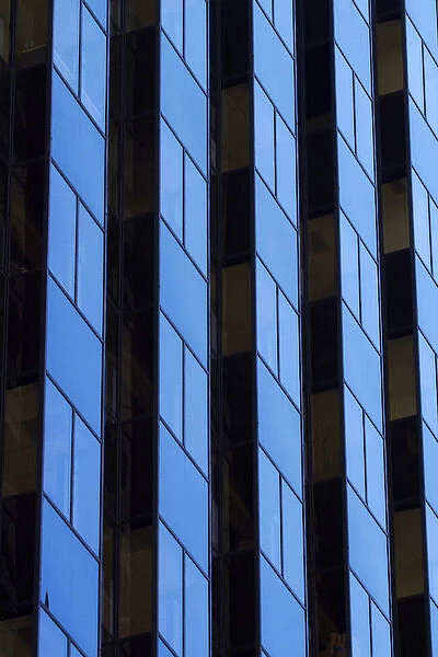 USA, CAlifornia, San Francisco, , Reflection in facade of office buildings at 425