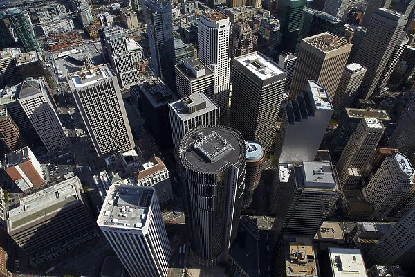 USA, California, San Francisco - Looking down onto skyscrapers, Market Street, in