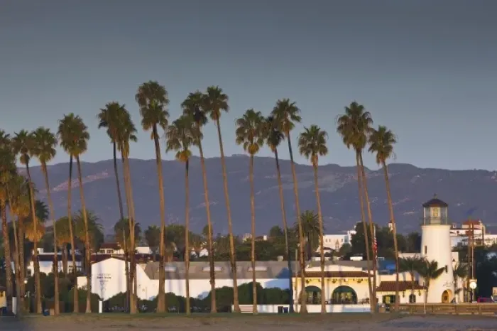 Framed Print : USA, California, Southern California, Santa Barbara, Cabrillo Boulevard, palms, morning Framed Print : USA, California, Southern California, Santa Barbara, Cabrillo Boulevard, palms, morning