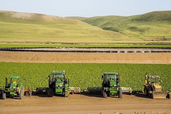 USA: California, No Water No Life, CA Drought Expedition 4, Agricultural fields outside