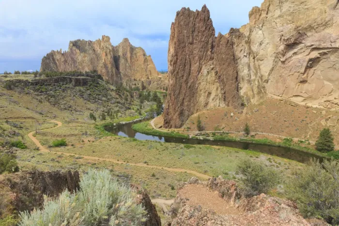 Framed Print : USA, Central Oregon, Redmond, Terrebonne. Smith Rock State Park. Crooked River. High Desert Framed Print : USA, Central Oregon, Redmond, Terrebonne. Smith Rock State Park. Crooked River. High Desert