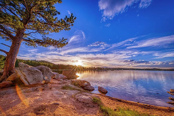 USA, Colorado, Dowdy Lake. Sunset on lake