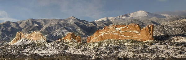 USA, Colorado, Garden of the Gods. Panoramic of fresh snow on Pikes Peak and sandstone formation