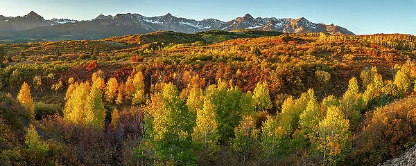 USA, Colorado. Panoramic of San Juan Mountains and valley forest in autumn