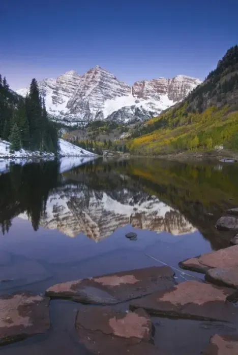 Framed Print : USA, Colorado, Rocky Mountains, Aspen. Dawn at the Maroon Bells Framed Print : USA, Colorado, Rocky Mountains, Aspen. Dawn at the Maroon Bells