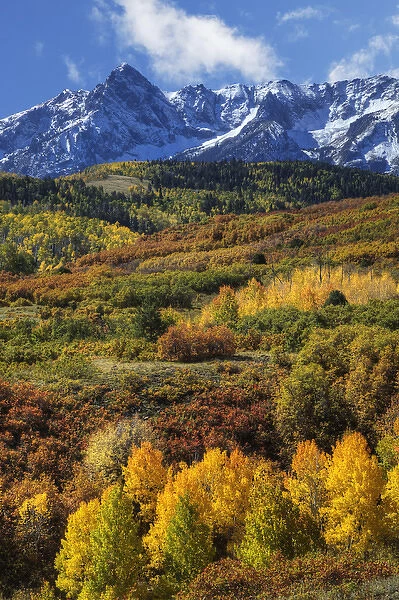 USA, Colorado, San Juan Mountains. Mountain and valley landscape in autumn. Credit as