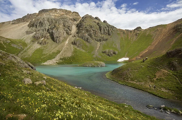 USA, Colorado, San Juan Mountains. Island Lakes green mineral water. Credit as