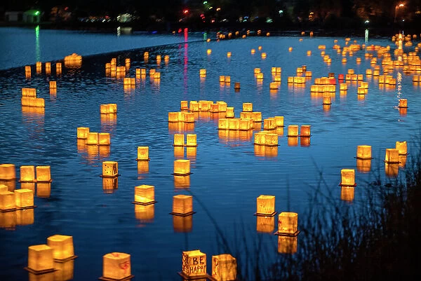 USA, Colorado Springs. Water Lantern Festival on Prospect Lake