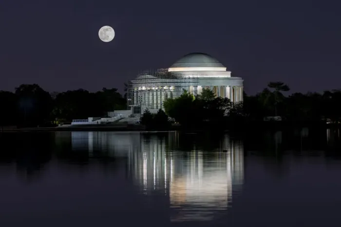Framed Print : Usa, District of Columbia. Moon rising over the Jefferson Memorial Framed Print : Usa, District of Columbia. Moon rising over the Jefferson Memorial