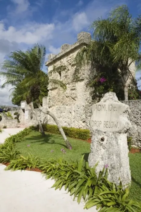 Framed Print : USA, Florida, Miami Area (Homestead): Coral Castle, Unusual Home of Latvian immigrant Framed Print : USA, Florida, Miami Area (Homestead): Coral Castle, Unusual Home of Latvian immigrant