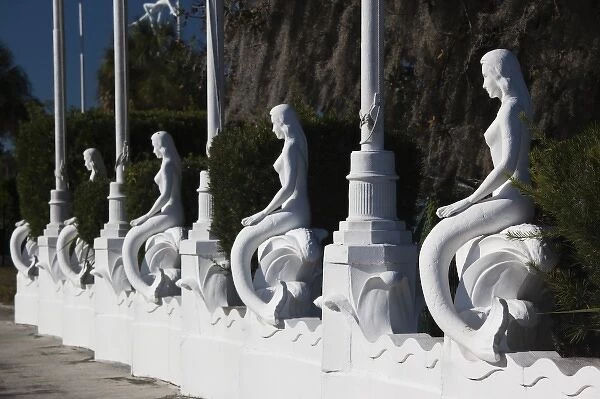 USA, Florida, Weeki Wachee, Weeki Wachee Springs, mermaid statues
