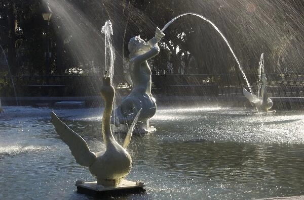 USA, Georgia, Savannah, Forsythe Park fountain