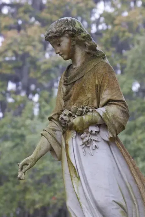 Framed Print : USA; Georgia; Savannah; Statue in Historic Bonaventure Cemetery