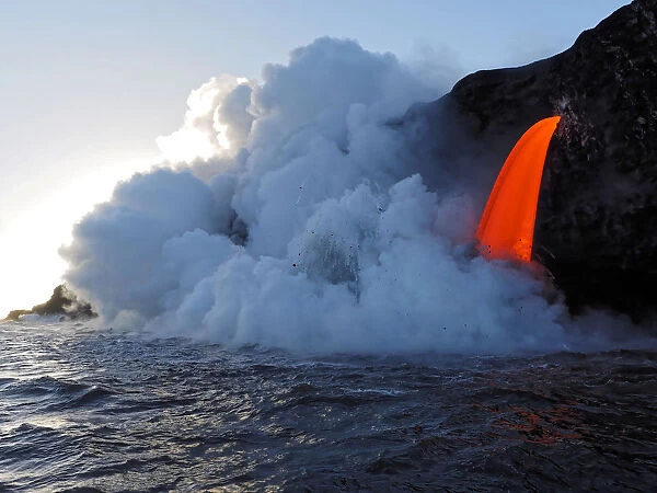 USA, Hawaii, Big Island. Lava from the Big Islands Pu u O o eruption