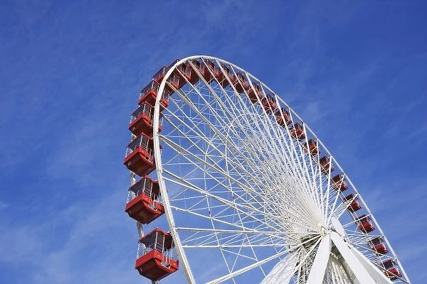 USA, Illinois, Chicago. View of Ferris wheel ride at Navy Pier amusement park