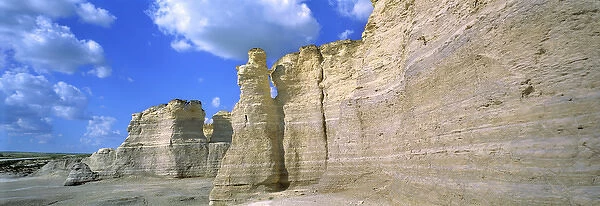 USA, Kansas, Logan County, Monument Rocks. The striated limestone of Monument Rocks