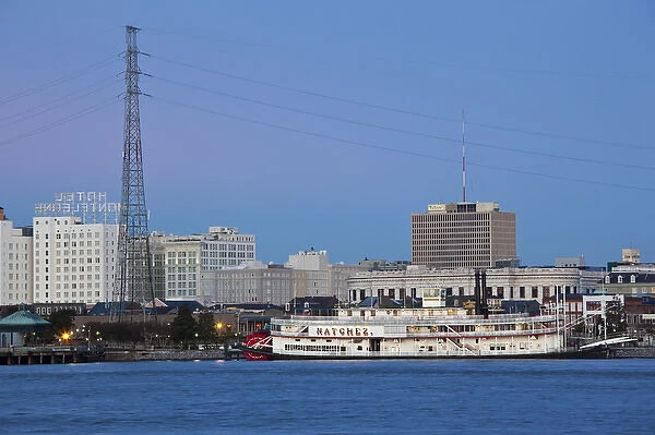 USA, Louisiana, New Orleans. Riverboat Natchez on the Mississippi River, morning
