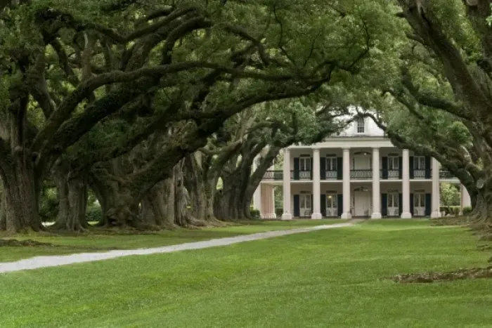 Framed Print : USA, Louisiana, St. James Parish, Vacherie. A classic view of Oak Alley Plantation Framed Print : USA, Louisiana, St. James Parish, Vacherie. A classic view of Oak Alley Plantation