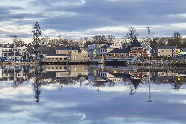 USA, Maine, Kennebunkport. Village reflection