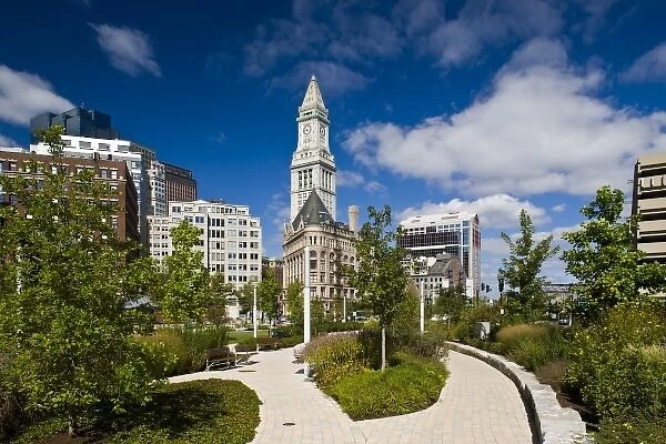 USA, Massachusetts, Boston. Atlantic Avenue Greenway and Customs House