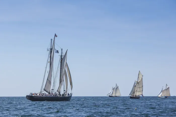 Framed Print : USA, Massachusetts, Cape Ann, Gloucester. Gloucester Schooner Festival