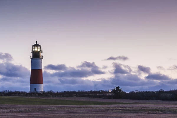 USA, Massachusetts, Nantucket Island. Sankaty, Sankaty Head Lighthouse at dawn